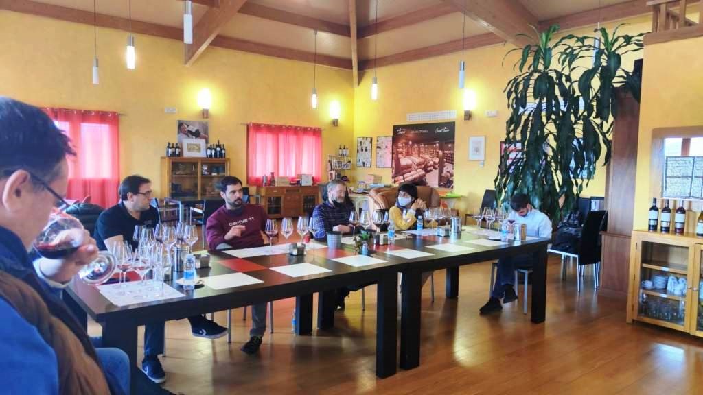 Bodegas Tobia Cuzcurrita de Río Tirón Los Colmenares